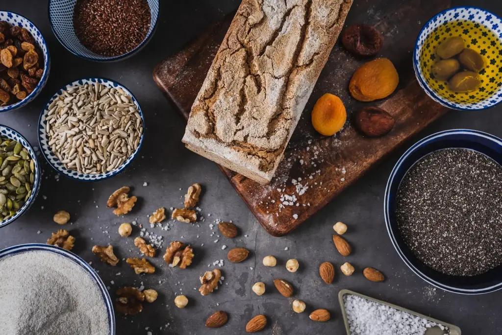 LCHF Rezept - Nuss-Kraftbrot